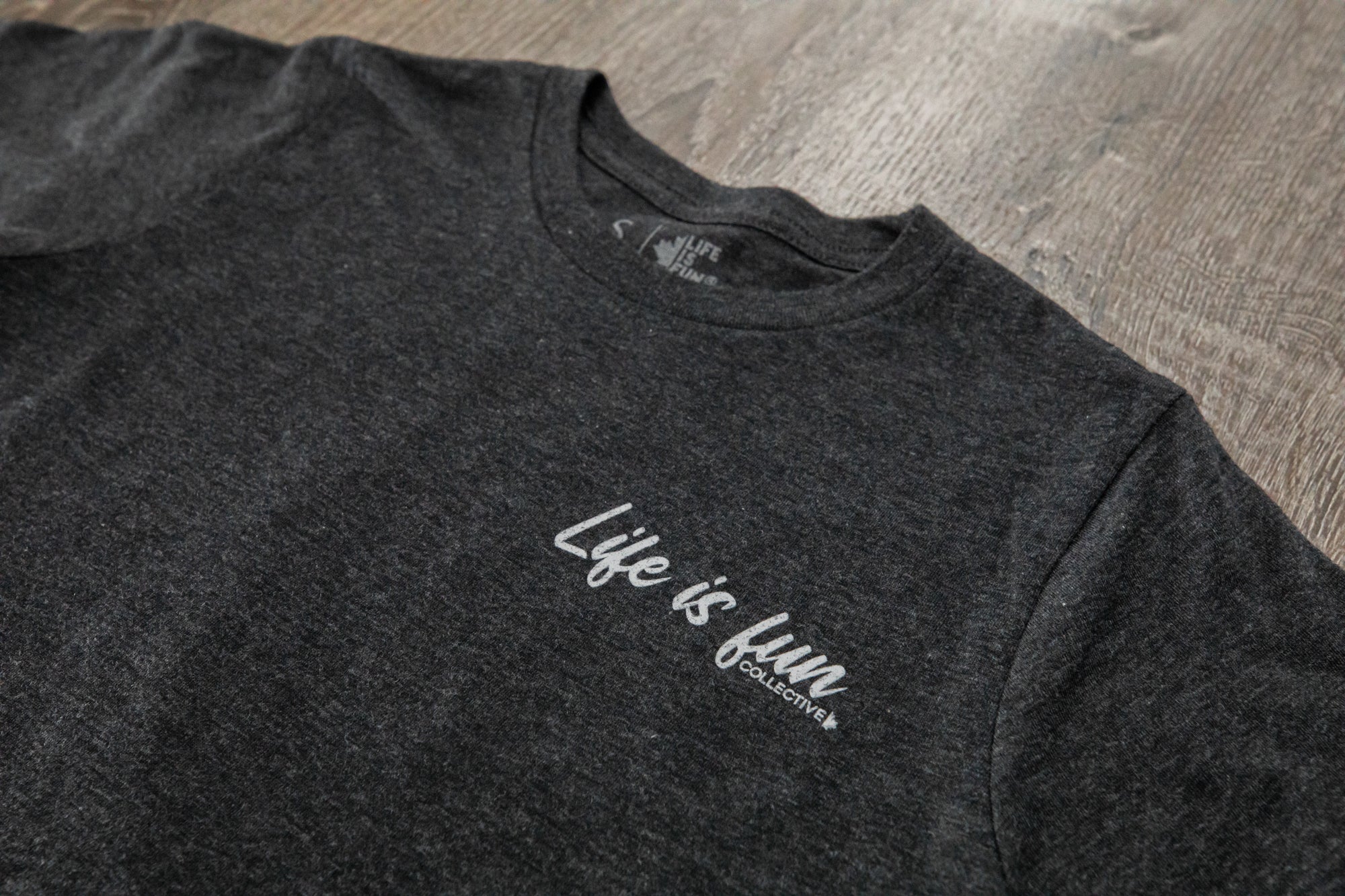 Youth Premium T-shirt // Script Logo