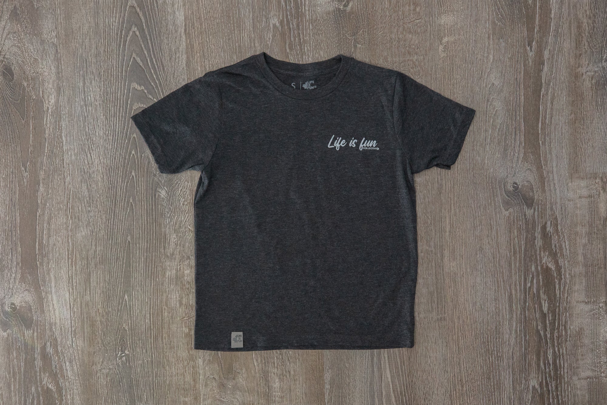 Youth Premium T-shirt // Script Logo