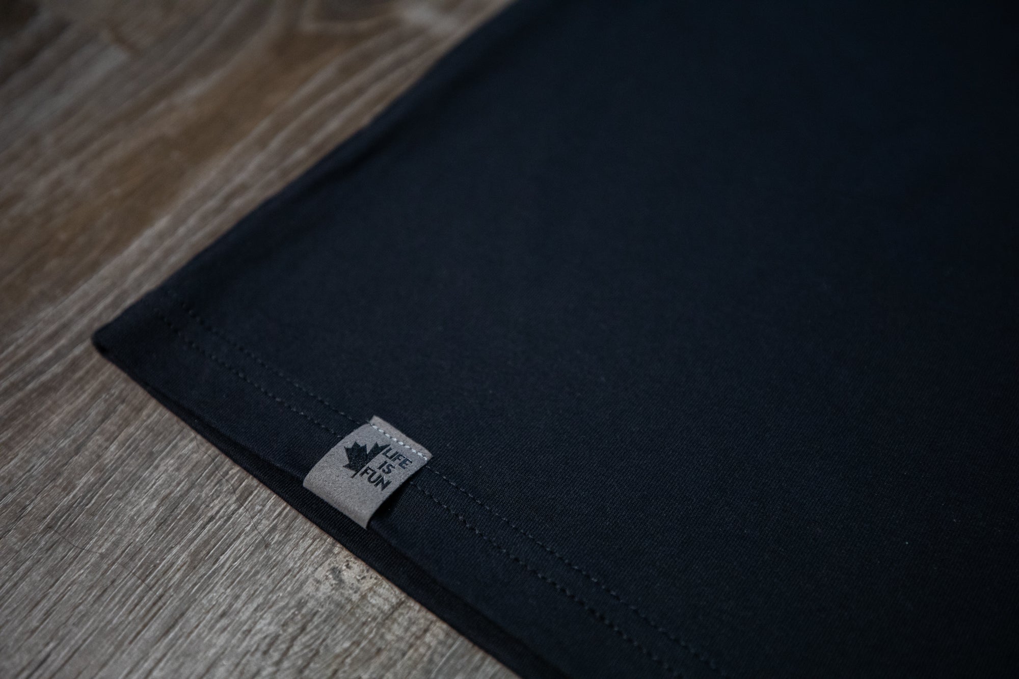 Brose Farm T-shirt // Black