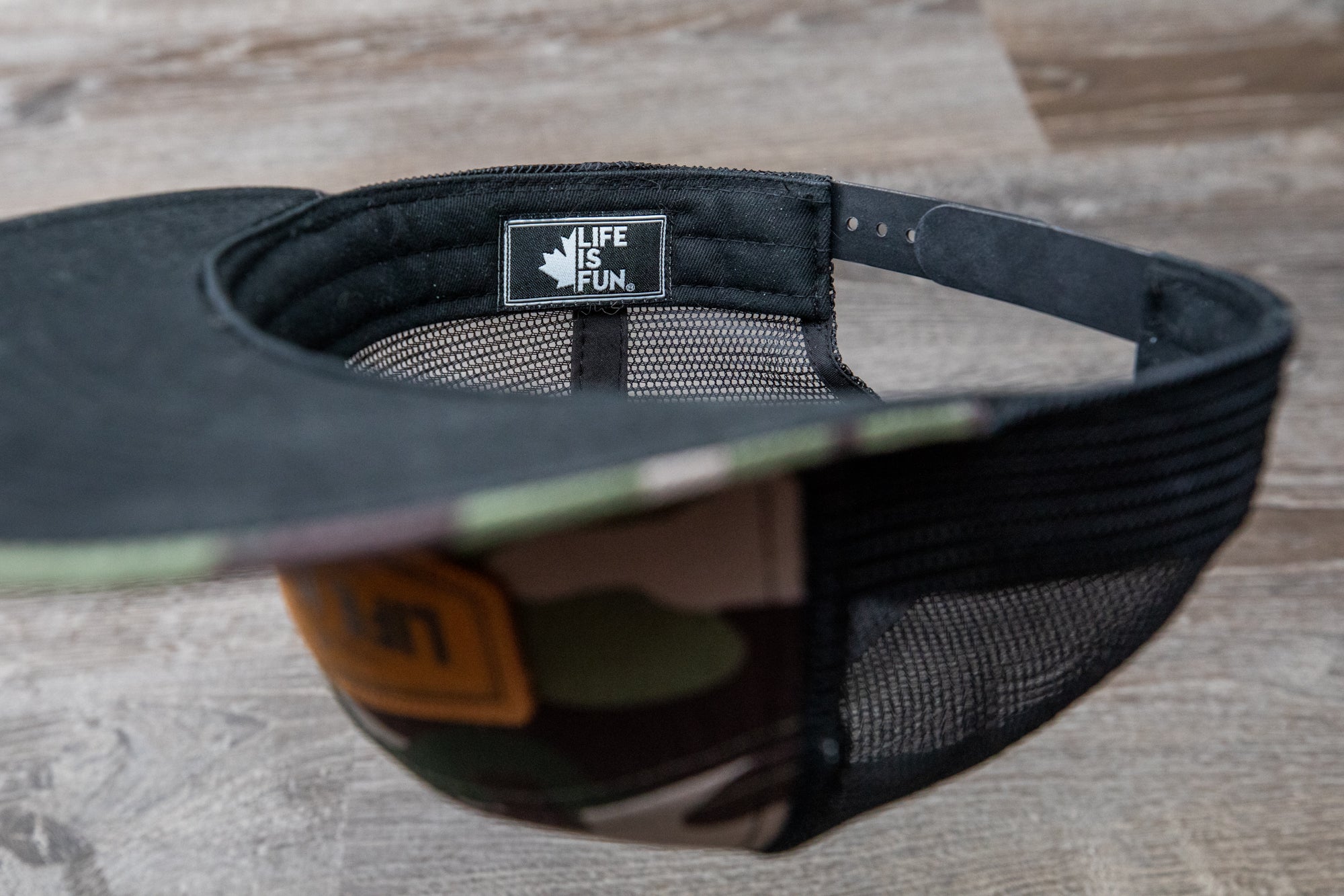 6 Panel Snapback // Camo