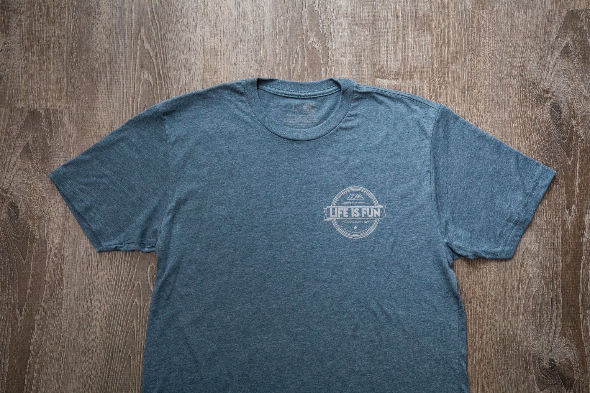 Ultimate T-Shirt // Crest Logo
